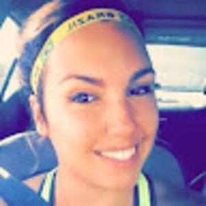 Meet your Posher, Mayara